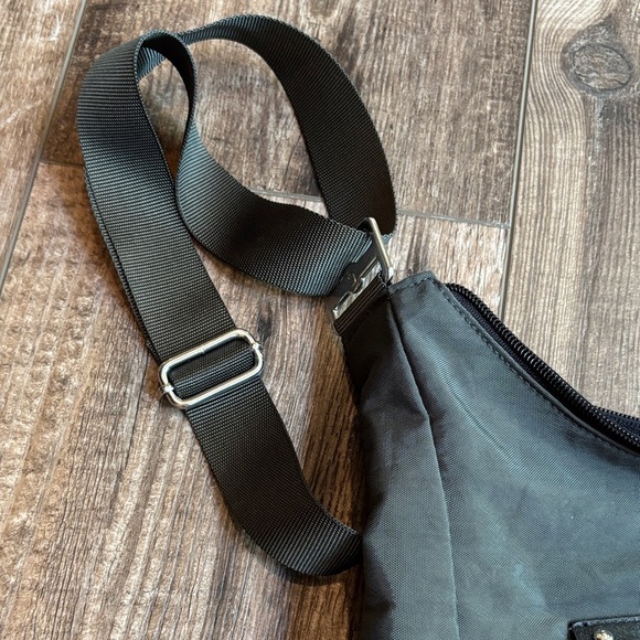 baggallini dark grey purse - Picture 3 of 10